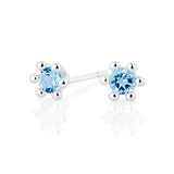 Crown of my Heart Mini Kronen Ohrstecker aus Silber mit Topas