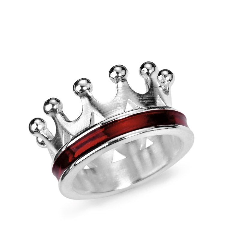 Ring with shop heart and crown