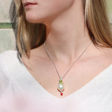 Green Froggy großer Anhänger aus Silber mit Brandlack und weißer Muschelkernperle