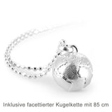 Weltenbummler Weltkugel Anhänger aus Silber mit facettierter silberner Kugelkette 85 cm