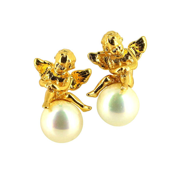 Pearl of Angels sitzender Engel Ohrstecker aus Silber goldplattiert mit weißer Muschelkernperle