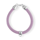 Lederband flieder mit Charmträger aus Silber und Karabiner Länge 21 cm.
