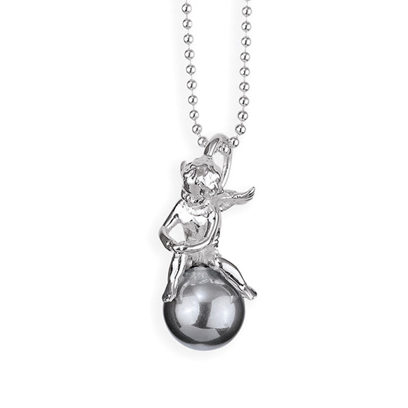Pearl of Angels kleiner sitzender Engel Anhänger aus Silber mit grauer Muschelkernperle